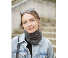 Livre "Spécial Mini Foulard" – Un Guide Moderne pour des Accessoires Tendance - Rico Design