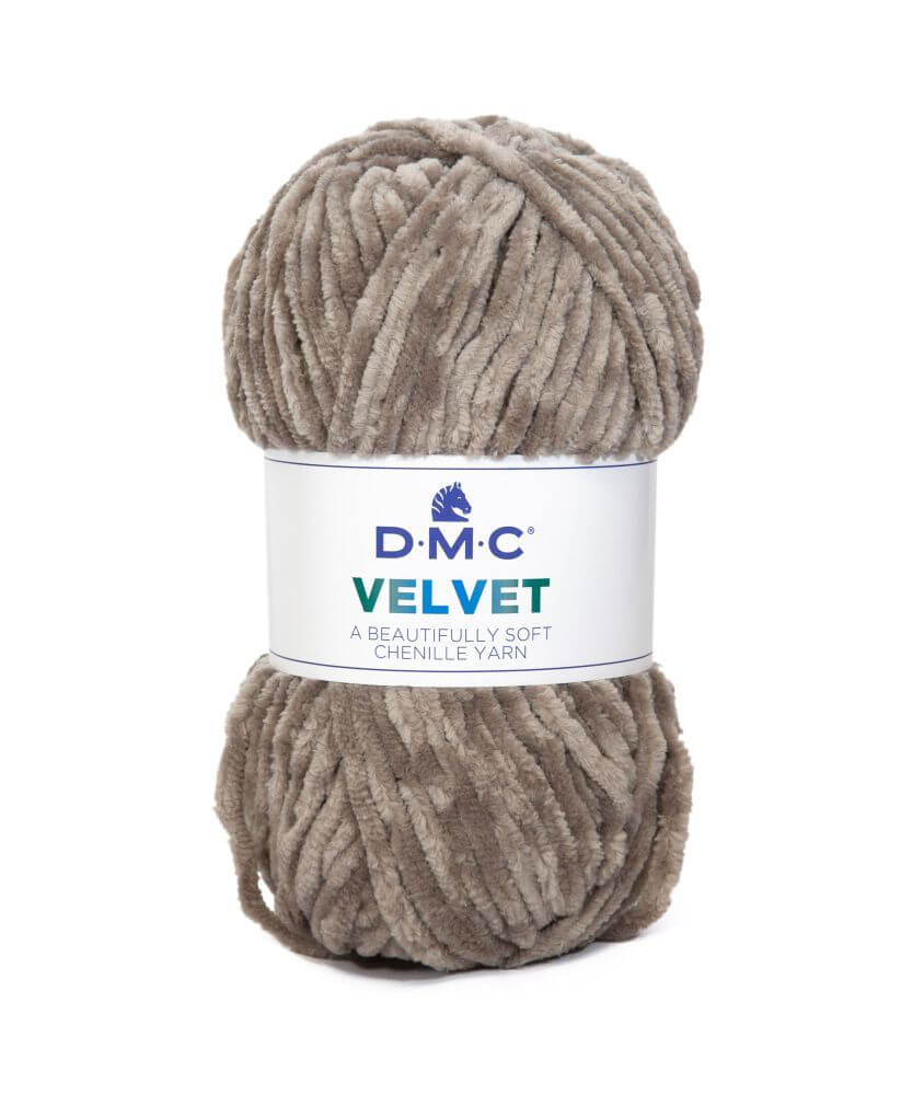 Fil Layette Chenille VELVET - 100g - DMC : Douceur et Chaleur pour Tous Vos Projets