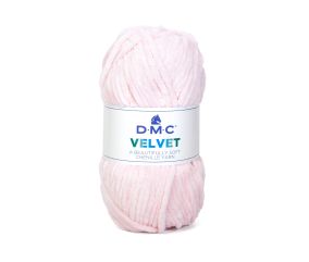 Fil Layette Chenille VELVET - 100g - DMC : Douceur et Chaleur pour Tous Vos Projets