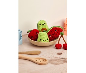 Kit Crochet Amigurumi "Nos Amis les Fruits" - DMC : Créez des Amigurumis Fruités et Colorés !