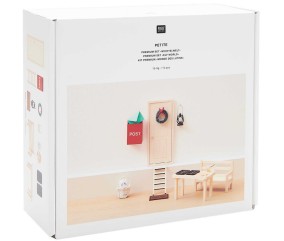 Kit débutant composé de 15 pièces appartenant à la gamme Monde des lutins de la marque Rico Design