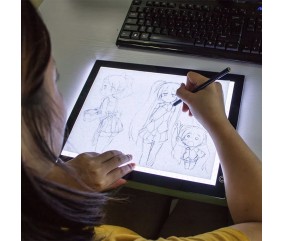 Tablette Lumineuse LED Ultra-Fine Format A4 - Purelite : Outil de Précision pour Dessin, Couture et Loisirs Créatifs